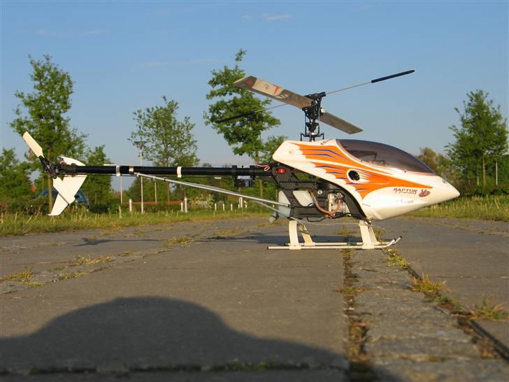Helikopter raptor 30 v2 billede 6