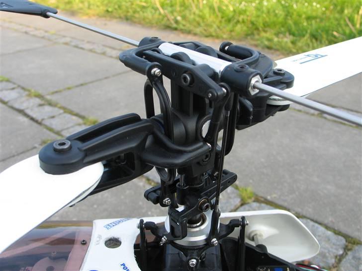 Helikopter raptor 30 v2 - hovde-rotoren billede 9