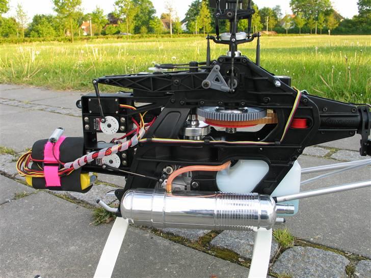 Helikopter raptor 30 v2 billede 17