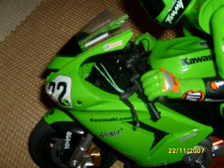 Motorcykel Kawasaki ZX10R  - Steering damper billede 6
