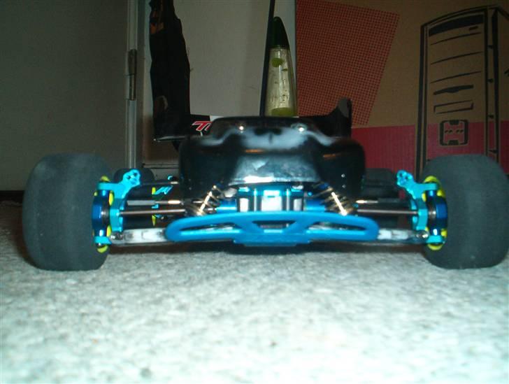 Truck exotek rc18t/b - get low get low get low :) alt er placeret lavere end topdeck for ultra lavt TP billede 9