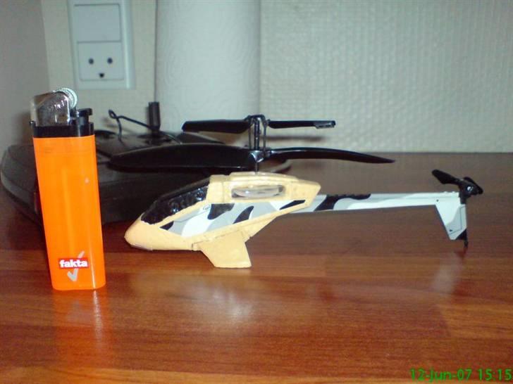 Helikopter Silverlit PicooZ(styrtet) billede 1