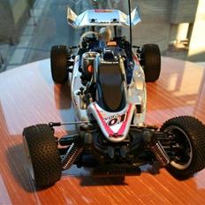 Buggy Tamiya Nitro Blaster 
