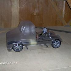 Bil FG Caterpillar "SOLGT"