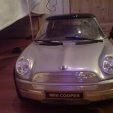 Bil mini cooper (SOLGT)