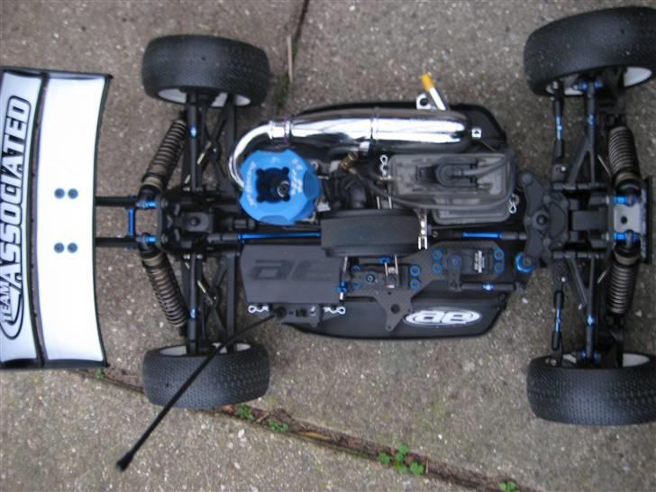 Buggy Team asso FT RC8  billede 5