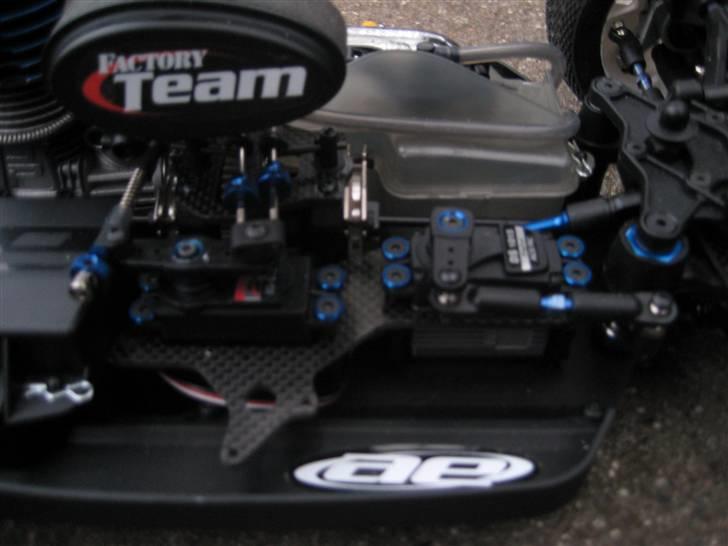 Buggy Team asso FT RC8  billede 7