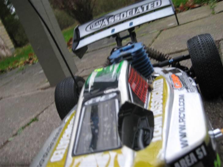 Buggy Team asso FT RC8  billede 17