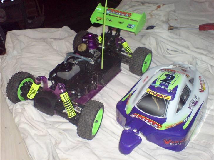 Bil 1:10 atomic warhead  billede 5