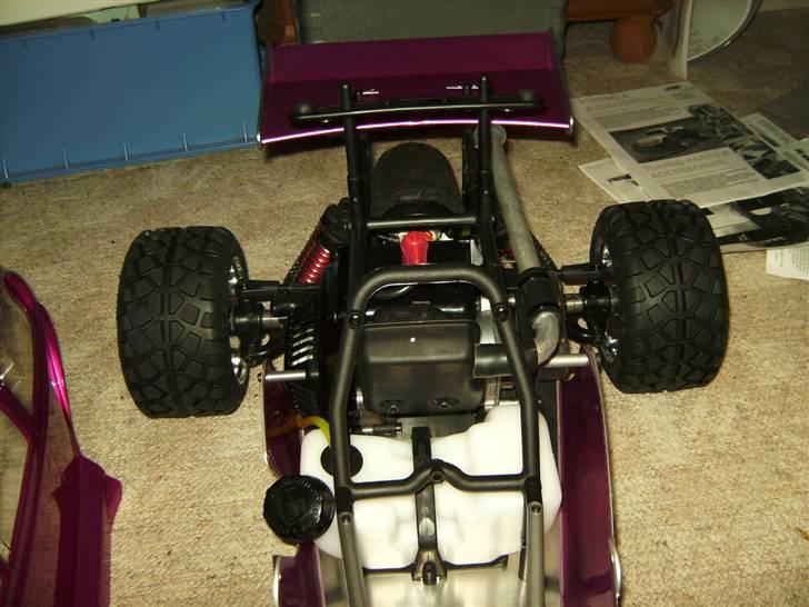 Bil FG stadium beetle pro - Tja-Motoren fylder en del i en fg billede 5