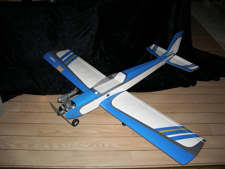 Fly Kyosho Calmato billede 3