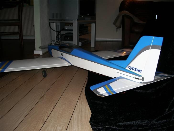 Fly Kyosho Calmato billede 4