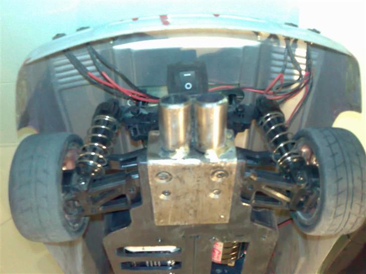 Bil HBX GTR Touring - Detaljeret billede af udstødningsrør billede 7