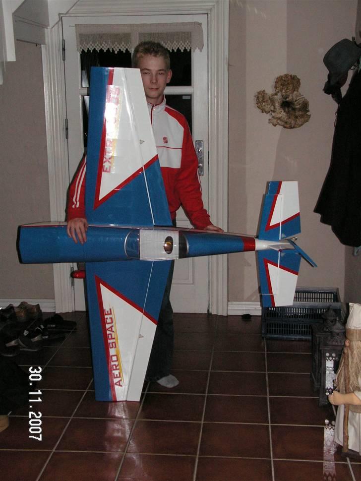 Fly Extra 330S billede 15