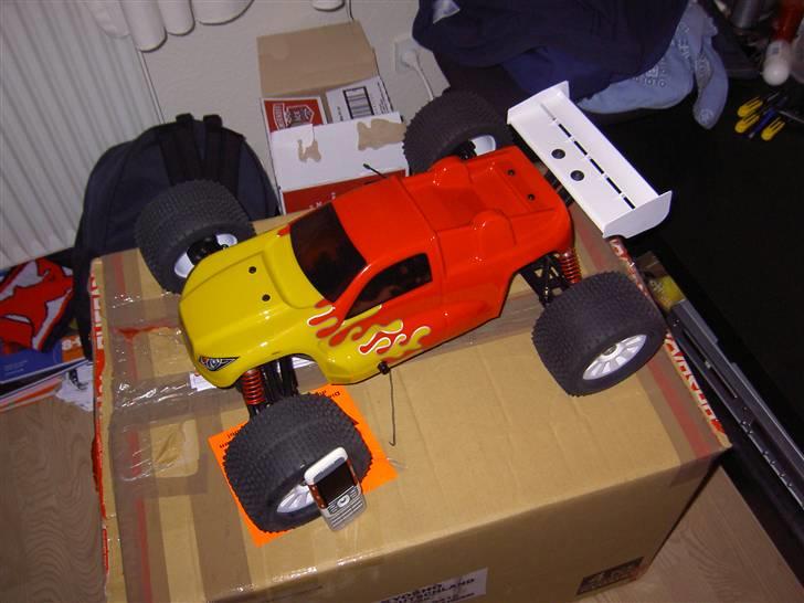 Truck Protech Yada TRR 1:8 billede 1