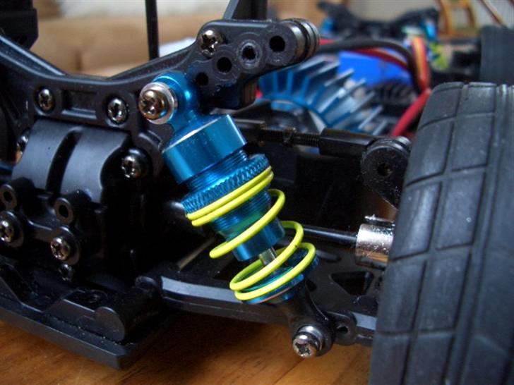 Bil Tamiya TB-02(solgt) billede 5