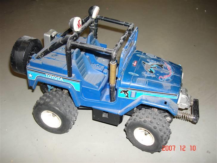 Bil marui toyata landcruiser billede 2