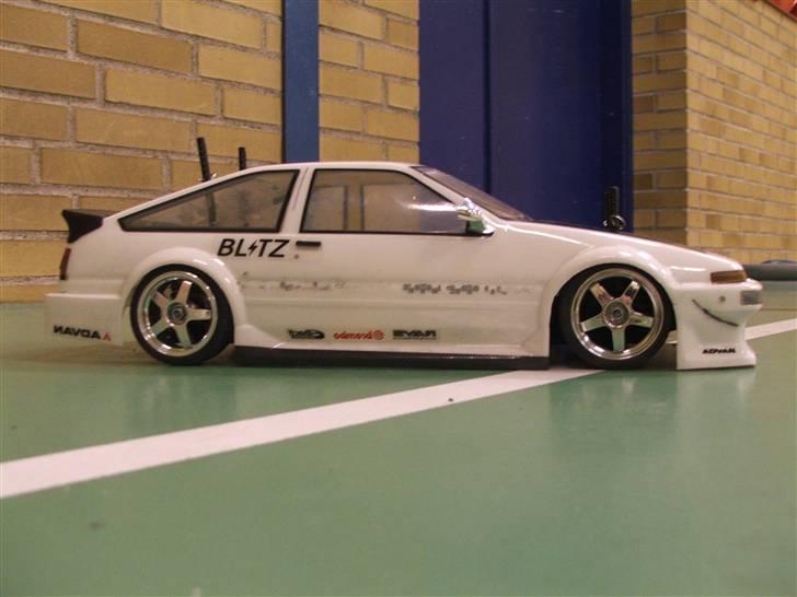Bil Tamiya TT-01 brushless billede 1