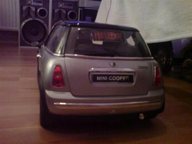Bil mini cooper (SOLGT) billede 4