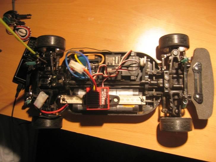 Bil Tamiya TT-01 (Solgt) billede 1