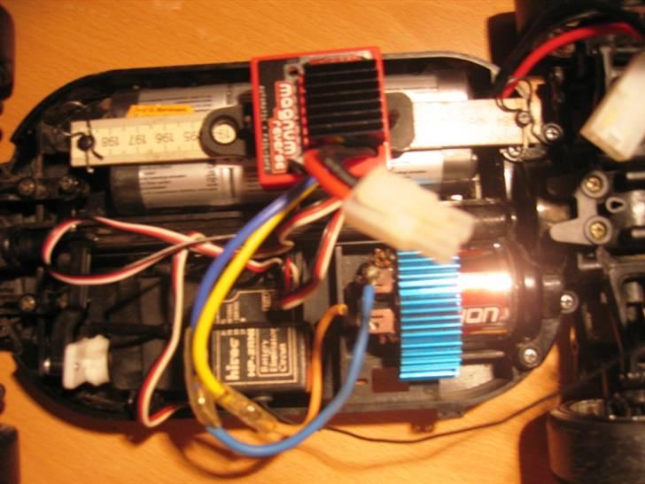 Bil Tamiya TT-01 (Solgt) billede 5