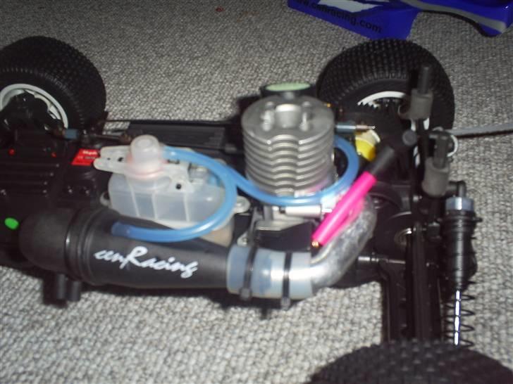 Off-Roader CEN MG10 Truggy - Motoren. billede 4