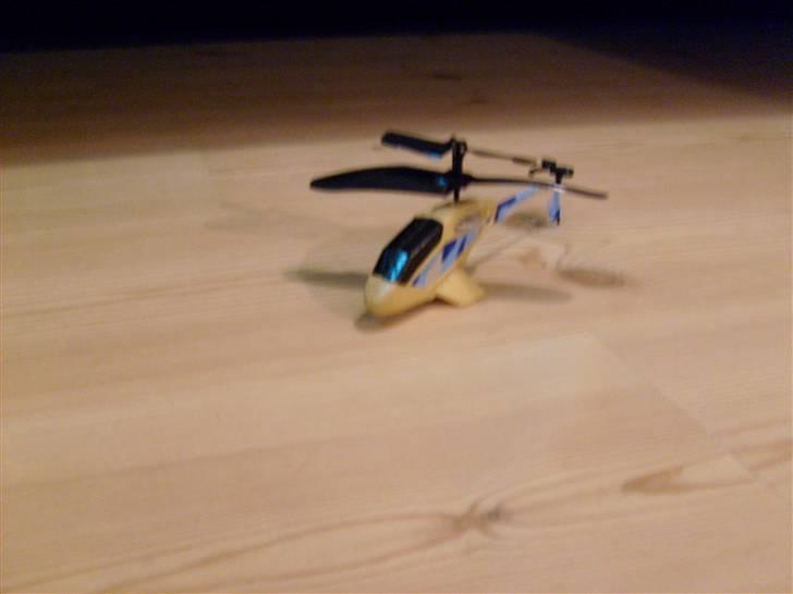 Helikopter PicooZ Micro Helikopter billede 3