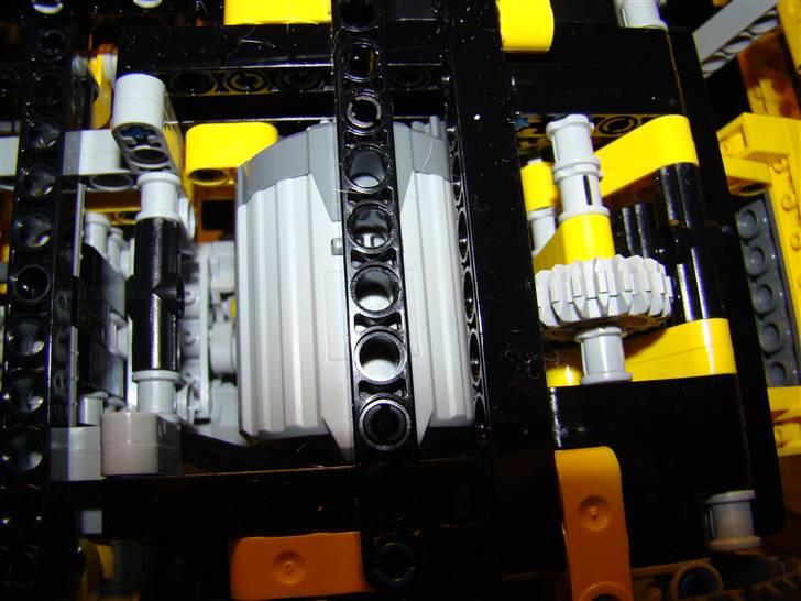 Truck Lego motorized Bulldozer - XL motor for billede 7