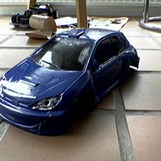 Bil Peugeot 206 "halvfærdig"