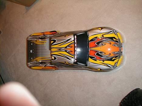 Truck Traxxas Revo Tiger - Frede dit fjols, væk med den finger :P billede 9