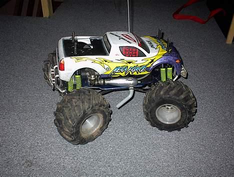 Truck Kyosho MegaForce (Custom) - 4X4X4 (4-hjulstræk + 4-hjulsstyring) billede 1