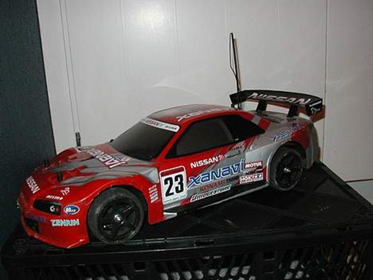 Bil NISSAN SKYLNE billede 1