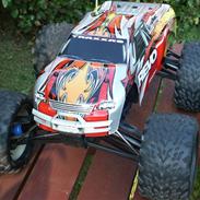 Truck Traxxas Revo 