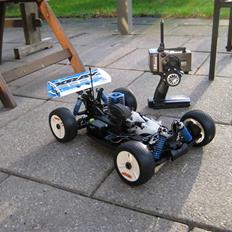 Buggy  Xray XB8 EC 
