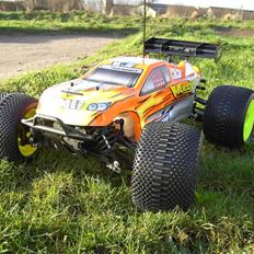 Off-Roader Team Losi Muggy