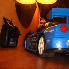 Bil Nissan Skyline R-Spec