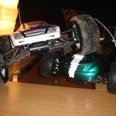 Truck Kyosho Inferno Stadium ST