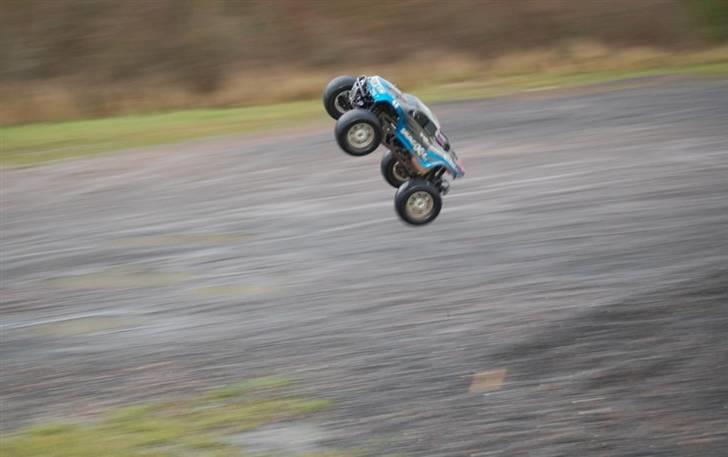 Truck HPI Savage X 4,6 - SOLGT - I luften!! (Tak til Morten E for de fede billeder) billede 3