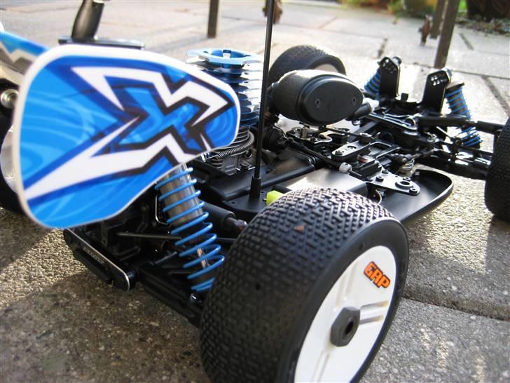 Buggy  Xray XB8 EC  billede 10