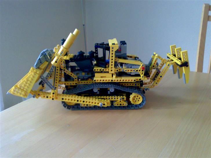 Truck LEGO Bulldozer 8275 billede 12