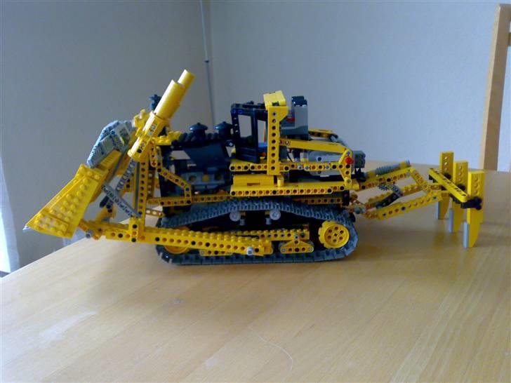 Truck LEGO Bulldozer 8275 billede 13