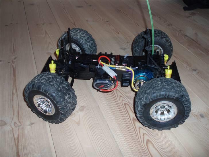 Off-Roader solgt -bonzer big foot billede 8
