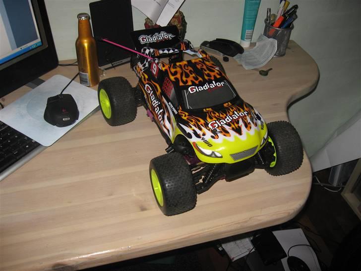 Off-Roader HSP gladiator billede 1