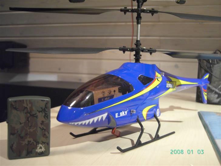 Helikopter E-Sky Lama V4 - E-Sky Lama V4 vs. Zippo  billede 9