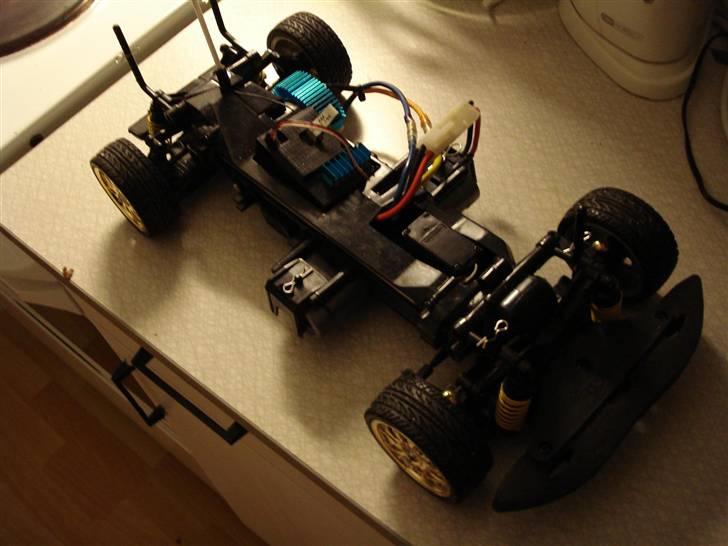 Bil HBX Lancer *SOLGT* billede 2