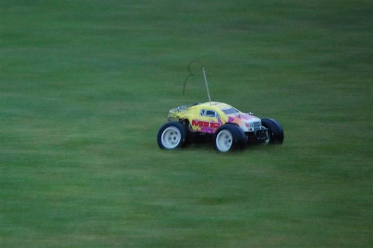 Off-Roader Cen MG16-MT billede 1