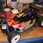 Buggy kyosho inferno7,5 SOLGT!!