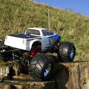 Off-Roader Kyosho Mad Force
