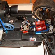 Truck Traxxas Revo 2.5