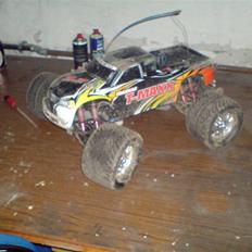 Bil Traxxas T-maxx 3.3